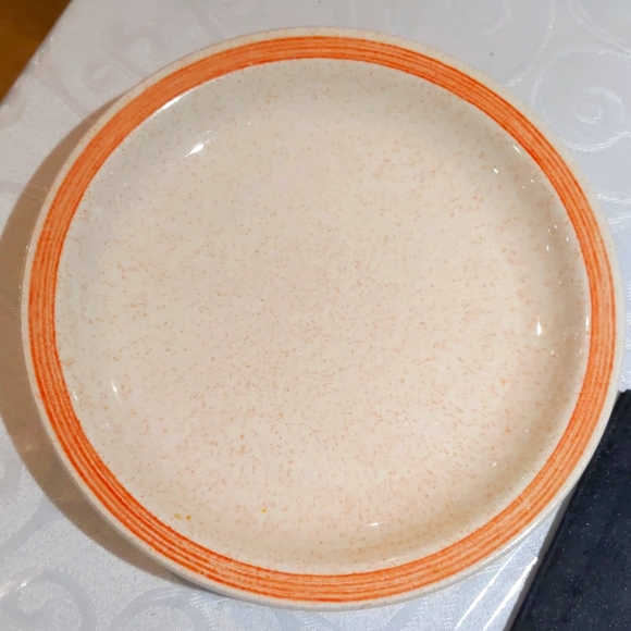 Small plates - Picture 1 of 1